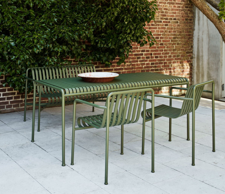Tavolo e sedie linea garden